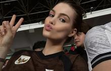 Luna Bijl Kekasih Maarten Paes Bawa Tas Harga Rp186 Juta saat Nonton Timnas Indonesia vs Bahrain, Penampilannya jadi Sorotan