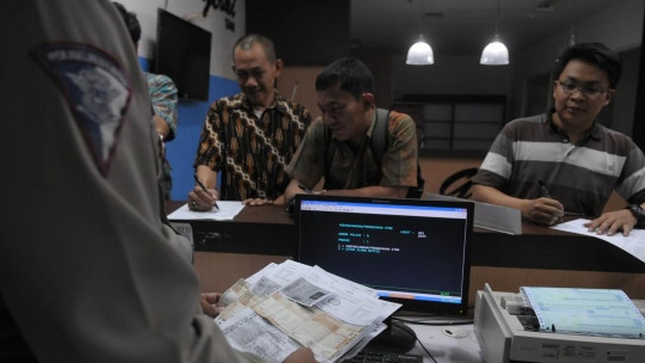 Layanan Gerai Samsat permudah warga perpanjang pajak kendaraan