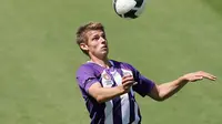 Brent Griffiths, bek asal Australia yang dikabarkan diiincar Arema FC untuk menambah kekuatan tim di putaran kedua Liga 1 2017. (Bola.com/Istimewa)
