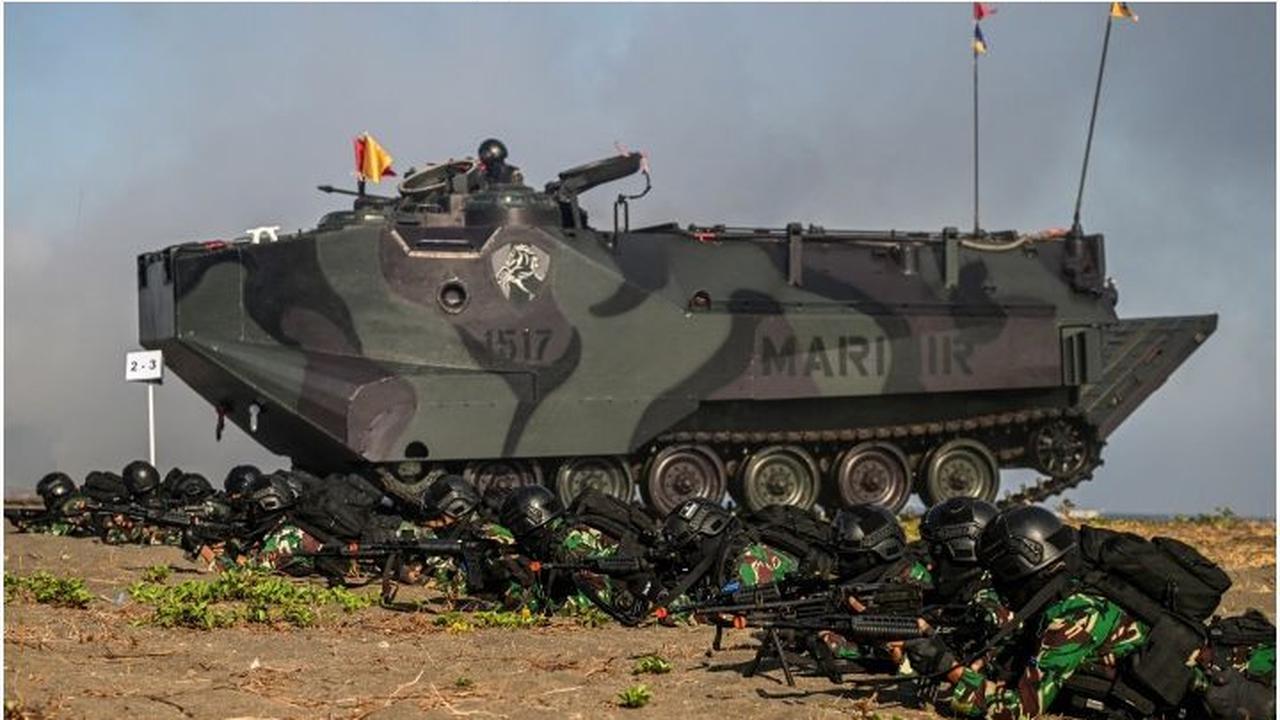 FOTO: Super Garuda Shield 2023, Ribuan Tentara Indonesia, AS, Singapura, Jepang hingga Inggris Unjuk Gigi dalam Latihan Perang di Situbondo