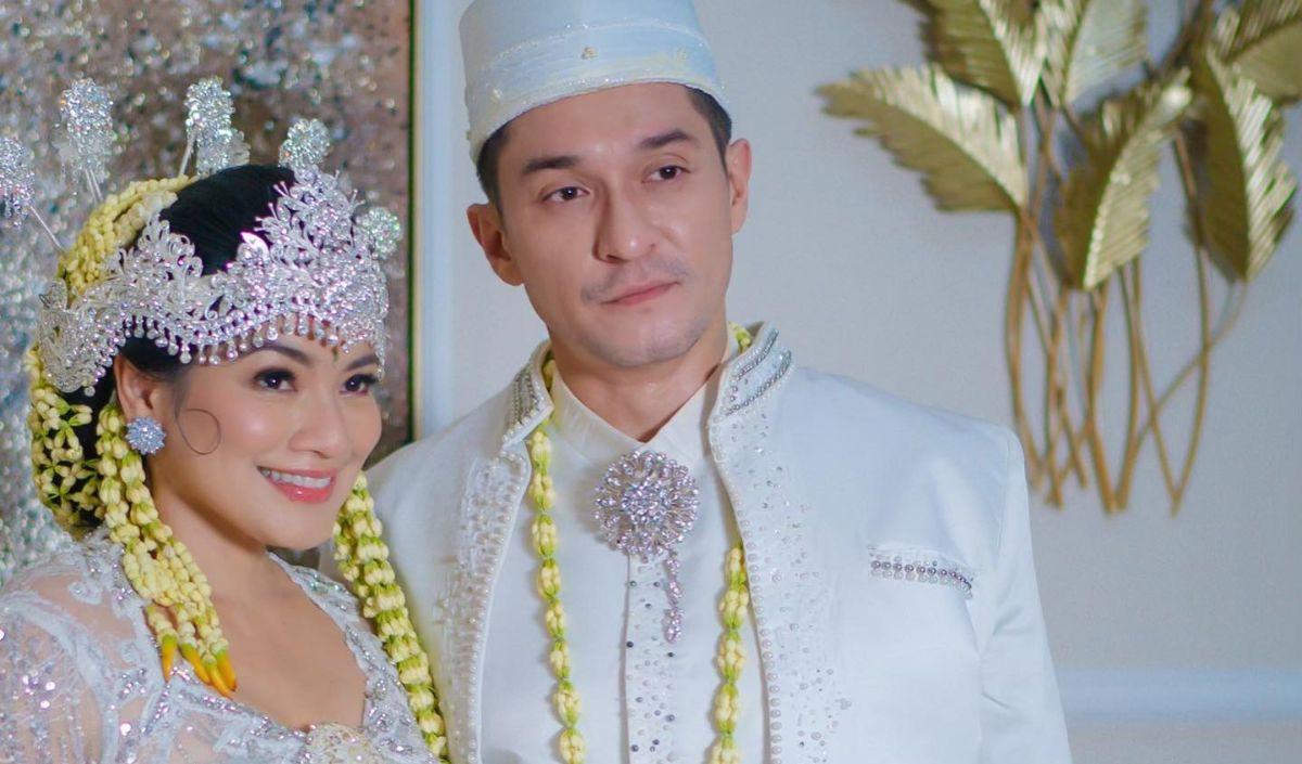 Tak sedikit dari para netizen yang&nbsp; salfok dengan Titi Kamal.&nbsp;