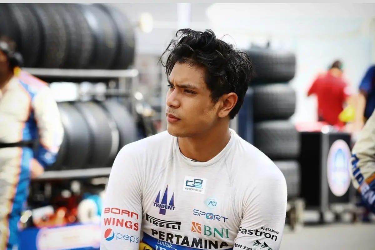Potret Terbaru Philo Paz Armand