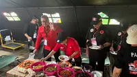 Saat Sekjen PDIP Sarapan Bareng dan Tenteng Kamera Wartawan ke Arena BBK