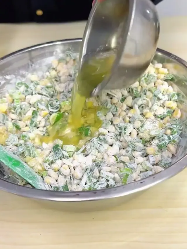 Tanpa Soda Kue, Begini Cara Bikin Bakwan Jagung Supaya Kriuk dan Tidak Berminyak