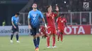 Gelandang Persija, Addison Alves merayakan kemenangan atas Johor Darul Takzim pada lanjutan penyisihan Grup H Piala Asia 2018 di Stadion GBK, Jakarta, Selasa (10/4). Persija menang telak 4-0. (Liputan6.com/Helmi Fithriansyah)