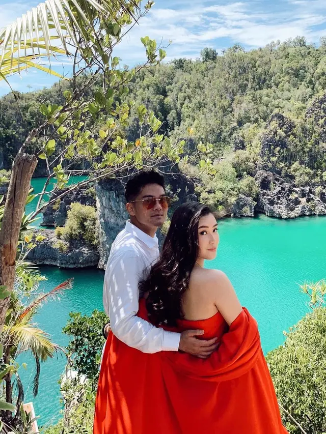 [Fimela] Boy William dan Karen Vendela