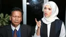 Tidak terima dengan tuduhan penipuan yang dilayangkan oleh seorang wanita bernama Amalia Abdurrachman Aldjufrie, Delia Septianti melaporkan balik ke polisi. (Adrian Putra/Bintang.com)