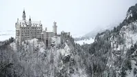 Kastil Neuschwanstein saat musim salju (dok. Niko Benedick/Fairuz Fildzah)