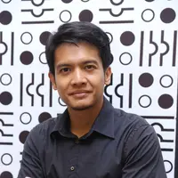 Beruntung bagi Dimas Seto dan istri lantaran kedua orangtua mereka tidak menuntut untuk segera mendapatkan momongan. Menurut Dimas hal seperti ini sangatlah wajar terjadi dalam kehidupan. (Nurwahyunan/Bintang.com)