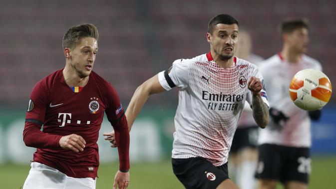 UEFA Europa League group H soccer match between AC Sparta Praha and AC Milan in Prague, Czech Republic, Thursday, Dec. 10, 2020. (AP Photo/Petr David Josek)