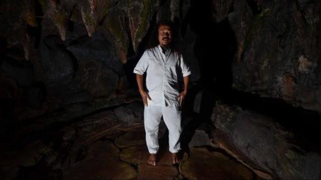 Dukun juga berhaji dan berumrah