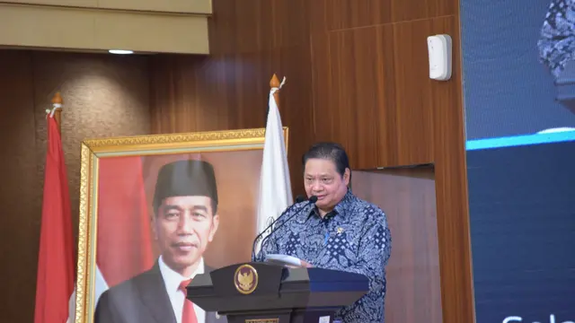 Menko Perekonomian Airlangga Hartarto dalam webinar yang diselenggarakan oleh Badan Pemeriksa Keuangan Republik Indonesia (BPK RI), Selasa (15/6/2021). Dok Kemenko