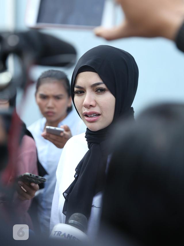 [Bintang] Nikita Mirzani