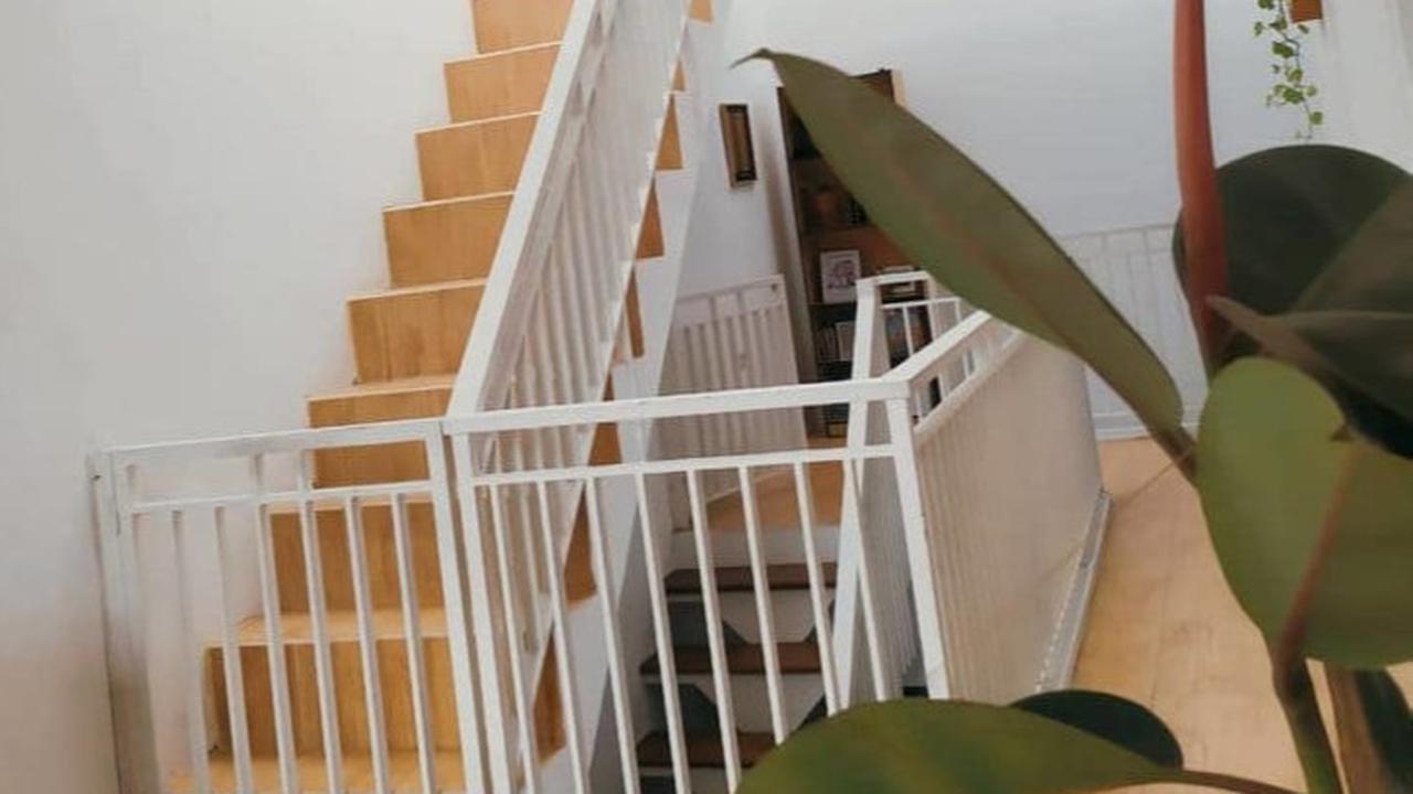 Model Tangga Besi Minimalis Terbaru, Inspirasi Desain Elegan dan Fungsional