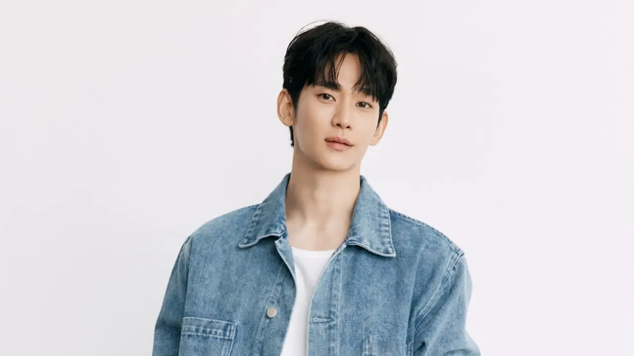 Kim Soo Hyun