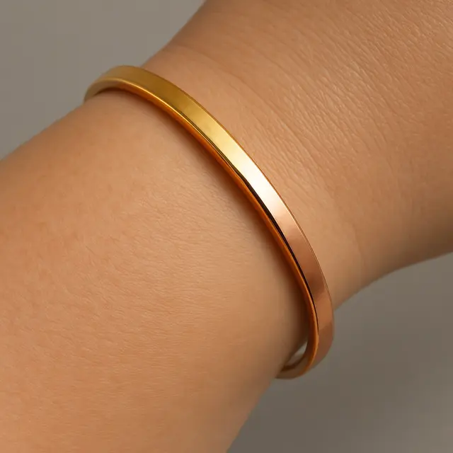Gelang Emas 5 Gram Bisa untuk Tangan Gemuk? Ini 7 Model yang Nyaman dan Tetap Terlihat Mewah