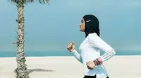 "Nike Pro Hijab" luncuran hijab olahraga untuk atlet muslim perempuan. (via: Boredpanda)