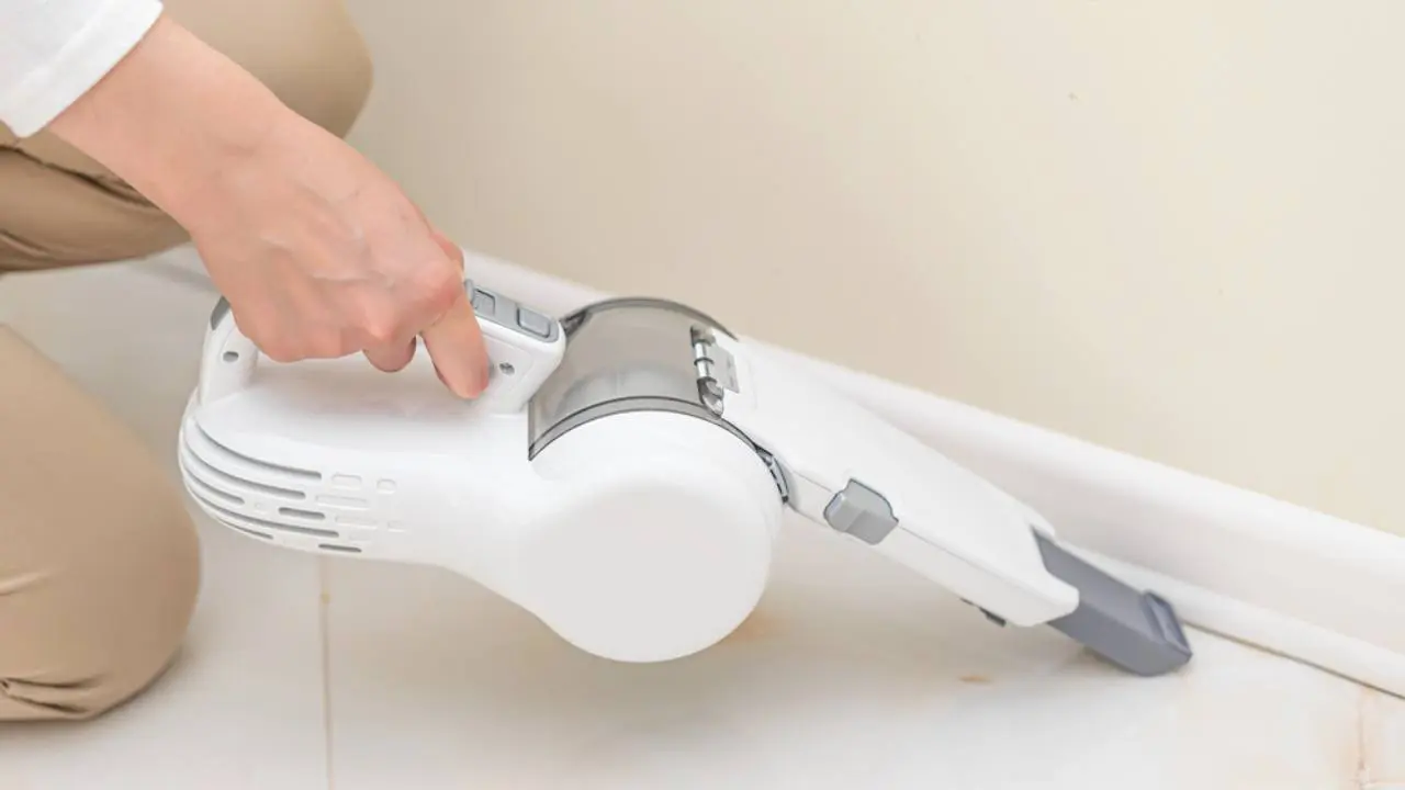 Nggak Perlu ribet, Bersih-Bersih Rumah Makin Praktis dengan Vacuum Cleaner Portable