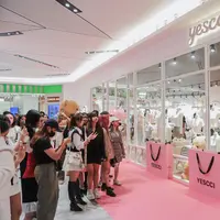 Toko terbaru Yessci, merek global asal China dengan estetika retro Amerika yang berani (Foto: Yescci)