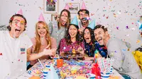 50 Funny Birthday Wishes for Best Friend to Fill the Party With Laughter