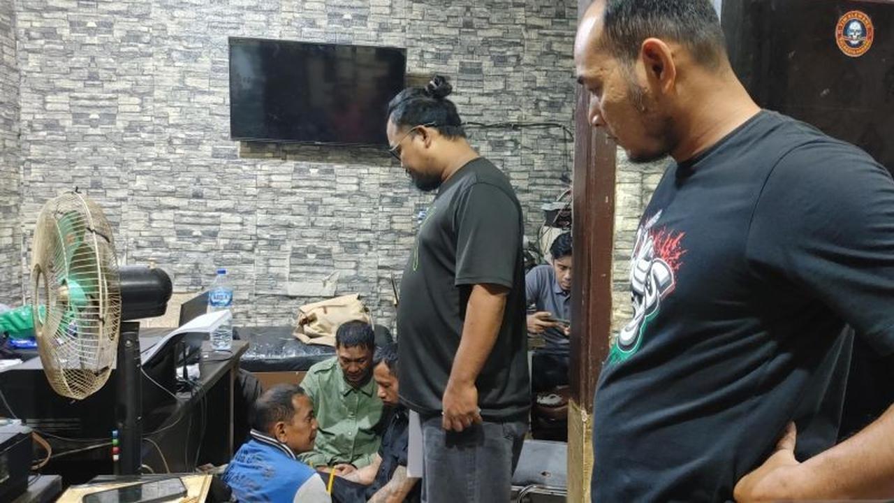 Polresta Padang Bekuk Komplotan Pengganjal ATM, Belasan Korban Rugi Puluhan Juta