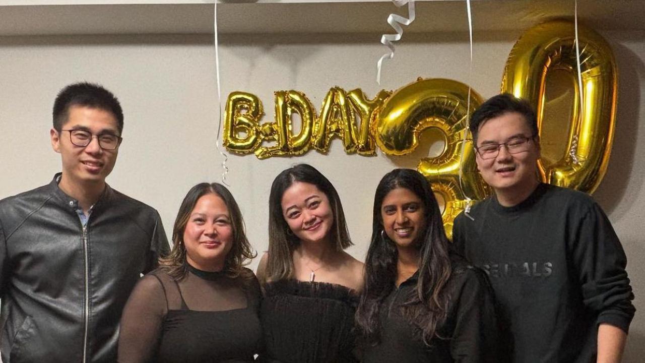 Intip Momen Kejutan Spesial Ulang Tahun yang ke 30 Gisela Cindy di Toronto