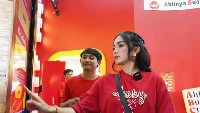 Ussy Sulistiawaty di PRJ 2024 (Dok. Istimewa)