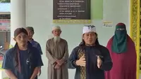 Tangkapan layar video - Pimpinan Padepokan Sendang Sejagat, Sunaryo alias Mas Karyo saat menyampaikan klarifikasi dan permintaan maaf