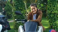 Pertama Kali Pakai Matik Saat Touring, Apa Kata Biker Cantik Fina Phillipe?