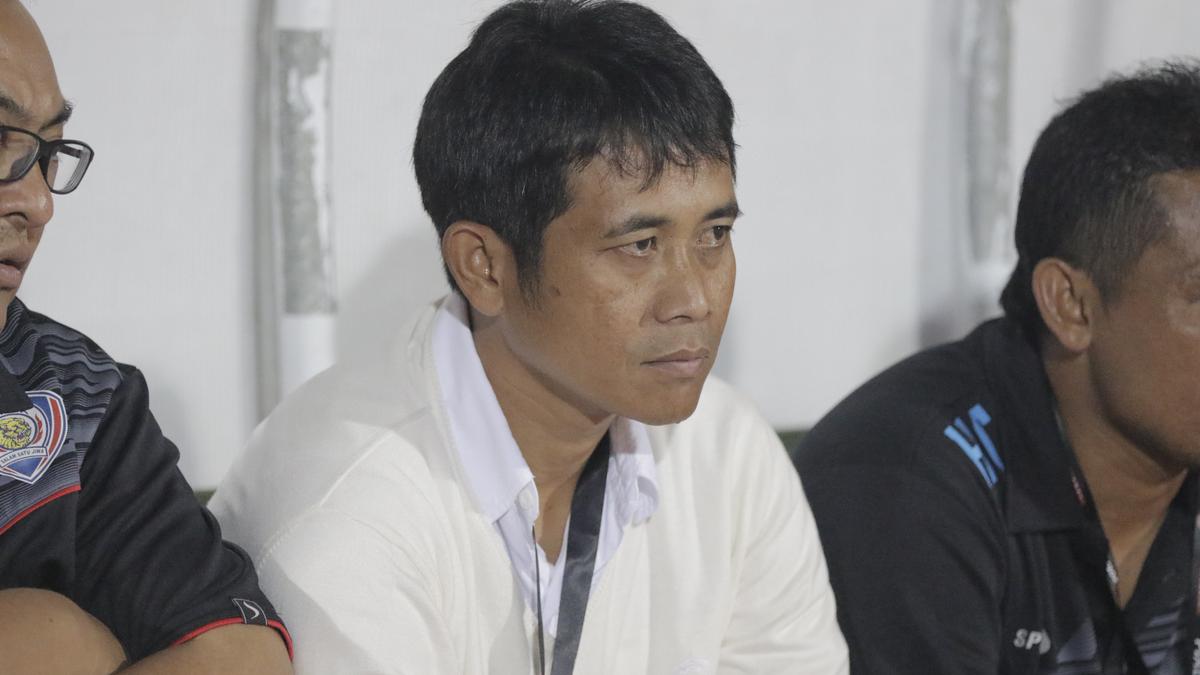 Getuk: Arema Cronus Rekrut Zah Rahan? Tak Masuk Akal