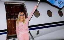 Potret Paris Hilton Pamer Jet Pribadi Super Mewah dan Glamor, Dalamnya Serba Pink