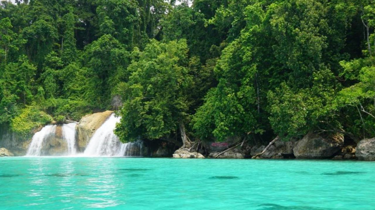 Panduan Liburan ke Raja Ampat dari Jakarta, Lengkap dengan Tips dan Rute Perjalanan