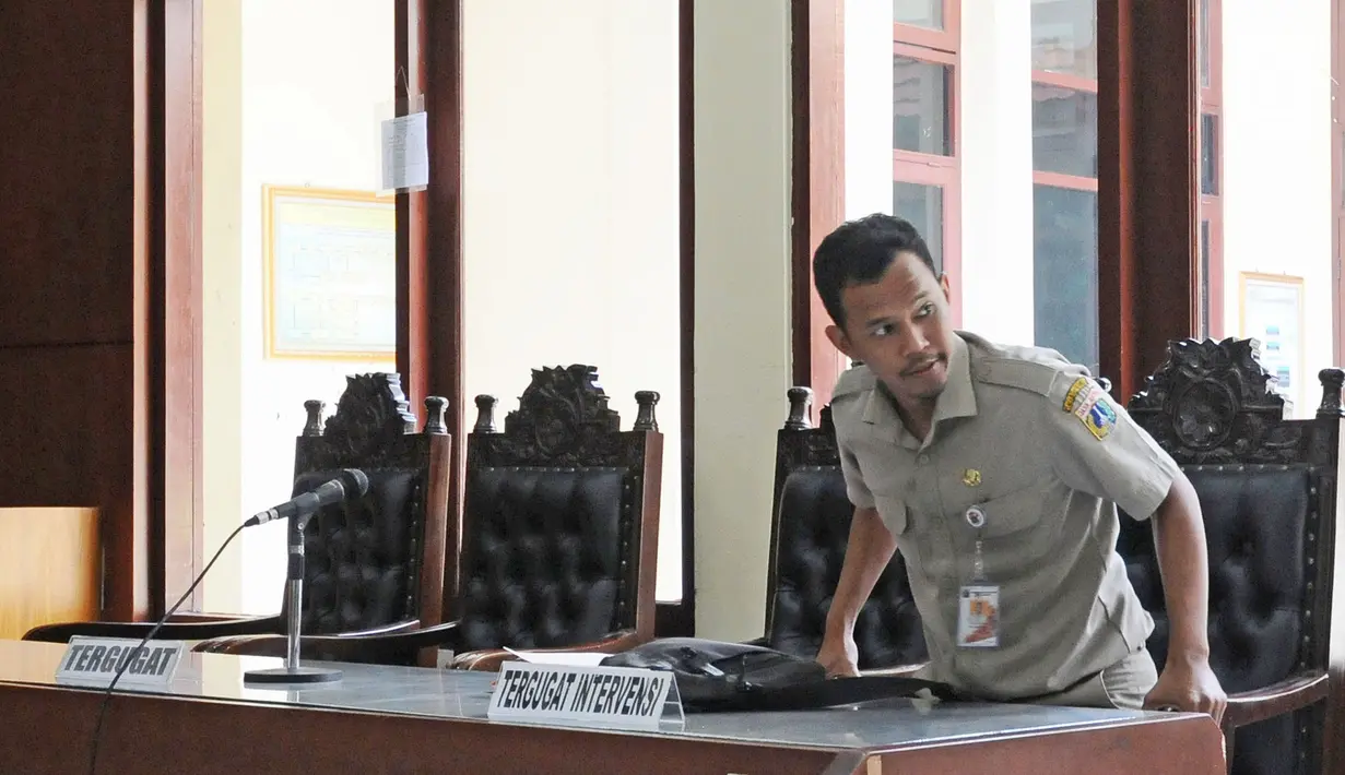 Tergugat intervensi Pemrov DKI Jakarta menghadiri sidang sengketa lahan Taman BMW di PTUN DKI Jakarta, Selasa (14/5/2019). PTUN DKI Jakarta mengabulkan seluruh gugatan PT Buana Permata Hijau atas penerbitan dua SHP oleh Kantor Pertanahan Kota Administrasi Jakarta Utara. (Liputan6.com/HermanZakharia)