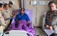 Mantan Kapolri Bimantoro dan Ketua Umum PKBB Imam Sudjarwo Menjenguk Polisi Terluka di RS Polri