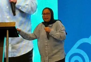 Wakil Kepala BGN bidang Komunikasi Publik dan Investigasi Nanik Sudaryati Deyang menegaskan bahwa SPPG harus dikawal oleh Pengawas Gizi. (Foto: Tim BGN)