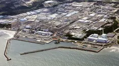 Pemandangan dari udara ini menunjukkan Pembangkit Listrik Tenaga Nuklir (PLTN) Fukushima Daiichi di Fukushima, Jepang, Kamis (24/8/2023). Operator PLTN Fukushima Daiichi, Tokyo Electric Power Company Holdings TEPCO mulai melepaskan gelombang pertama air radioaktif yang telah diolah ke Samudera Pasifik. (Kyodo News via AP)