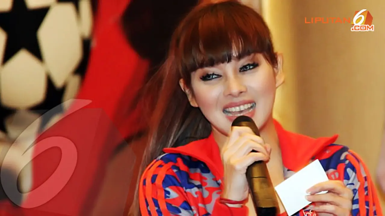 terry-putri-130618c.jpg