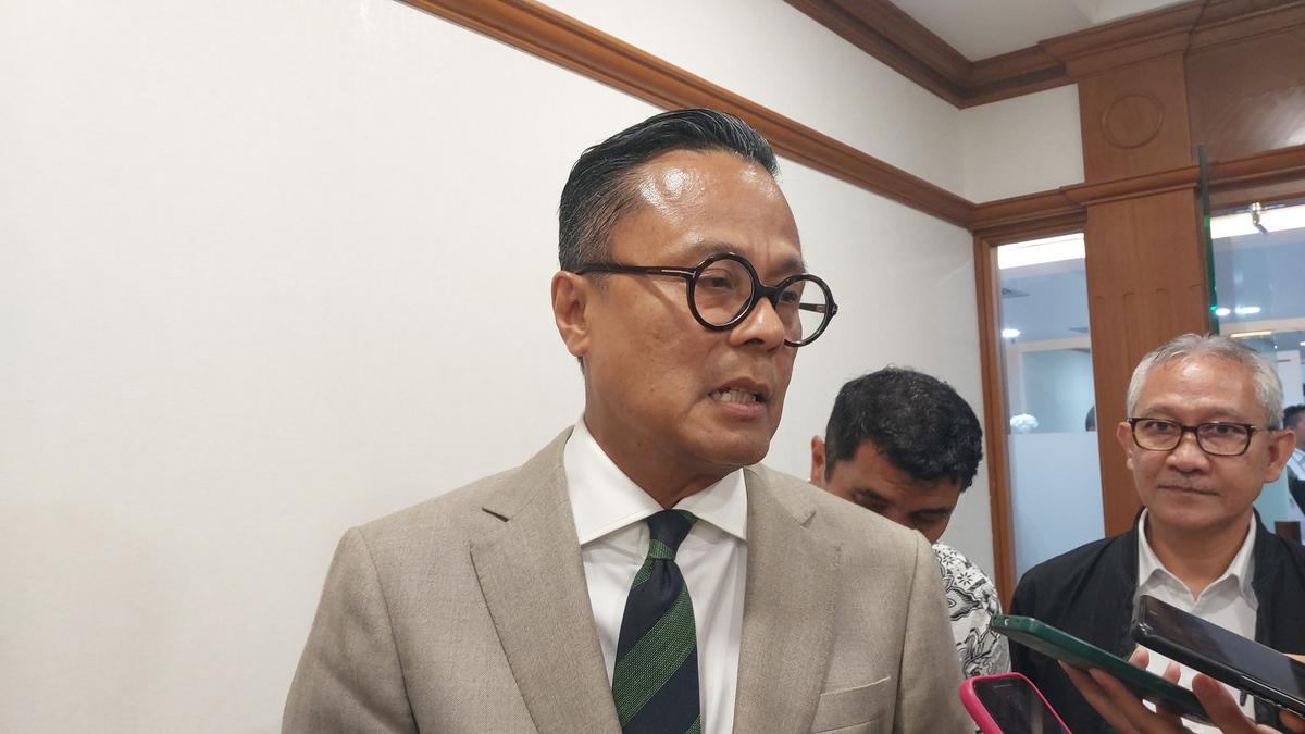 Dony Oskaria Rangkap Jabatan, Bos Danantara Buka Suara