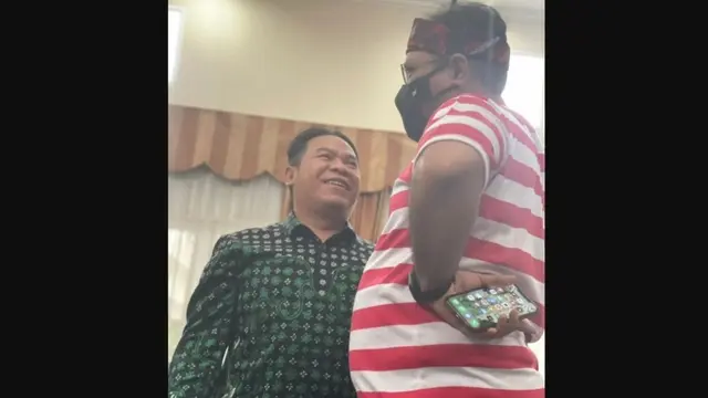 Luqman Hakim dicopot PKB dari jabatannya sebagai Wakil Ketua Komisi II DPR RI.