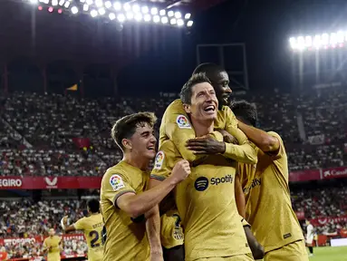 Barcelona mengamuk saat bertandang ke markas Sevilla pada pekan keempat La Liga 2022/2023, Minggu (4/9/2022). (AP/Jose Breton)