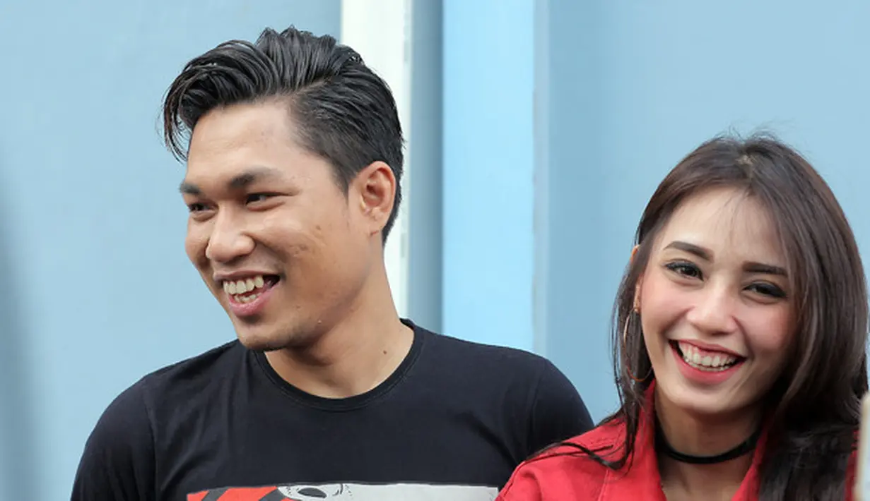 Rizal Armada dan Monica Imas
