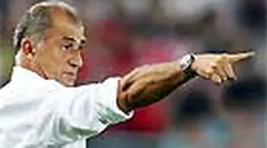 Masih ada harapan bagi para penggila sepakbola Indonesia di tengah keringnya prestasi tim nasional. Fatih Terim, pelatih asal Turki, dikabarkan saat ini tengah dijajaki untuk menangani tim nasional. 