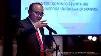 Menkominfo Budi Arie Setiadi bertemu dengan Diaspora Indonesia yang berada di Barcelona, Spanyol, Selasa (27/2/2024). (Foto: Kominfo)