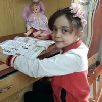 Bana Alabed, bocah Suriah yang membagi kisahnya lewat kicauan. (AlabedBana/Twitter)