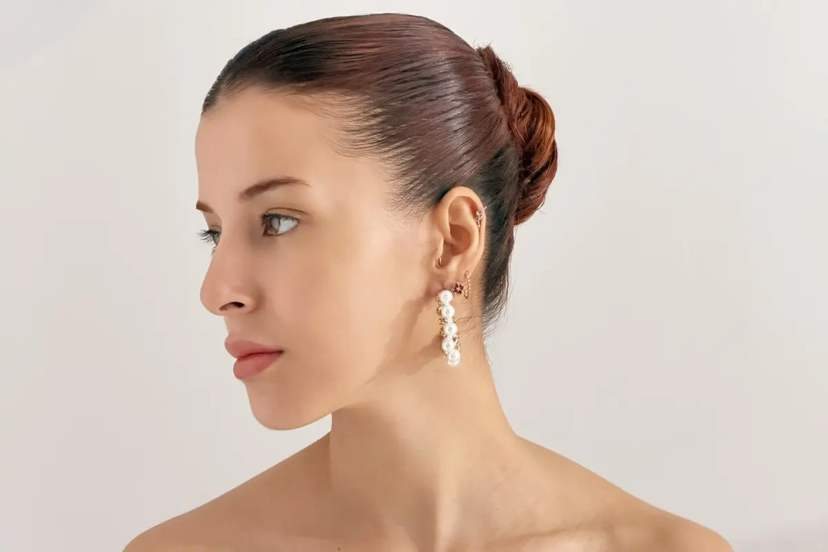 Tasya Farasya Tampil Manglingi dengan Glass Skin, Makeup Minimalis Bikin Pesonanya Makin Fresh