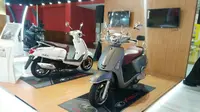 Kymco Like 150 menjadi rival dari skutik premium Vespa (Arief/Liputan6.com)