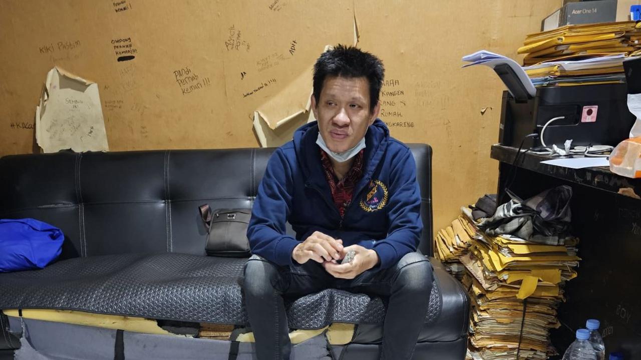 Herry lantas mempertanyakan penyelidikan Polsek Cengkareng pada tanggal 5 April 2023 yang langsung mengeluarkan SPDP nomor B/47/VI/2023/Sektor Kareng.<br>