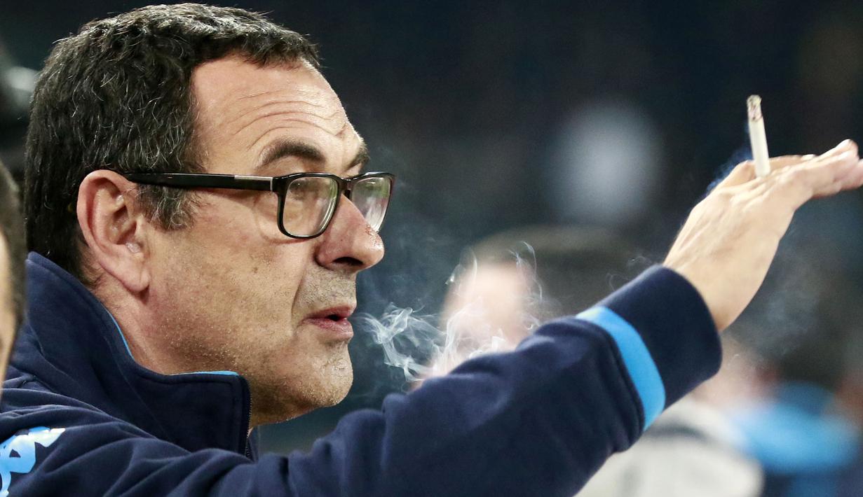 Bila ia menghisap rokok sebanyak 80 batang per hari maka dalam setahun ia akan menghabiskan 29.220 batang rokok dalam setahun. Atau 1.461 bungkus rokok dalam setahun. ( AFP/Carlo Hermann )