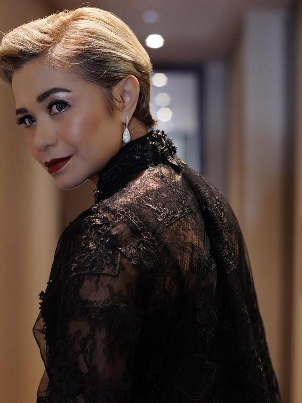 Ruth Sahanaya (Instagram/mamauthe)