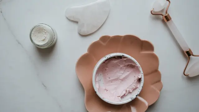 Atasi Jerawat Hormonal dengan Masker Oatmeal dan Madu, Begini Tips dari Pengguna TikTok